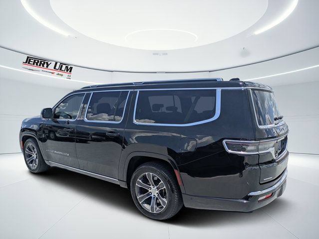 Used 2023 Jeep Grand Wagoneer L 4WD w/ Flexible Seating Group image 5