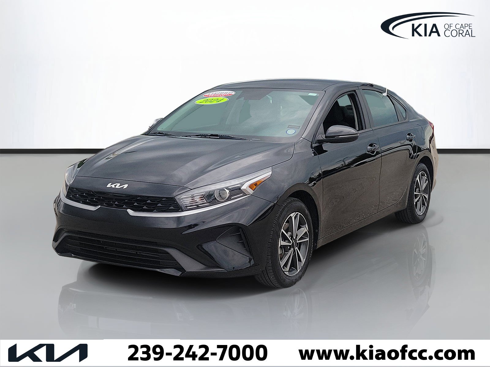 Certified 2024 Kia Forte LXS w/ LXS Technology Package FWD image 3