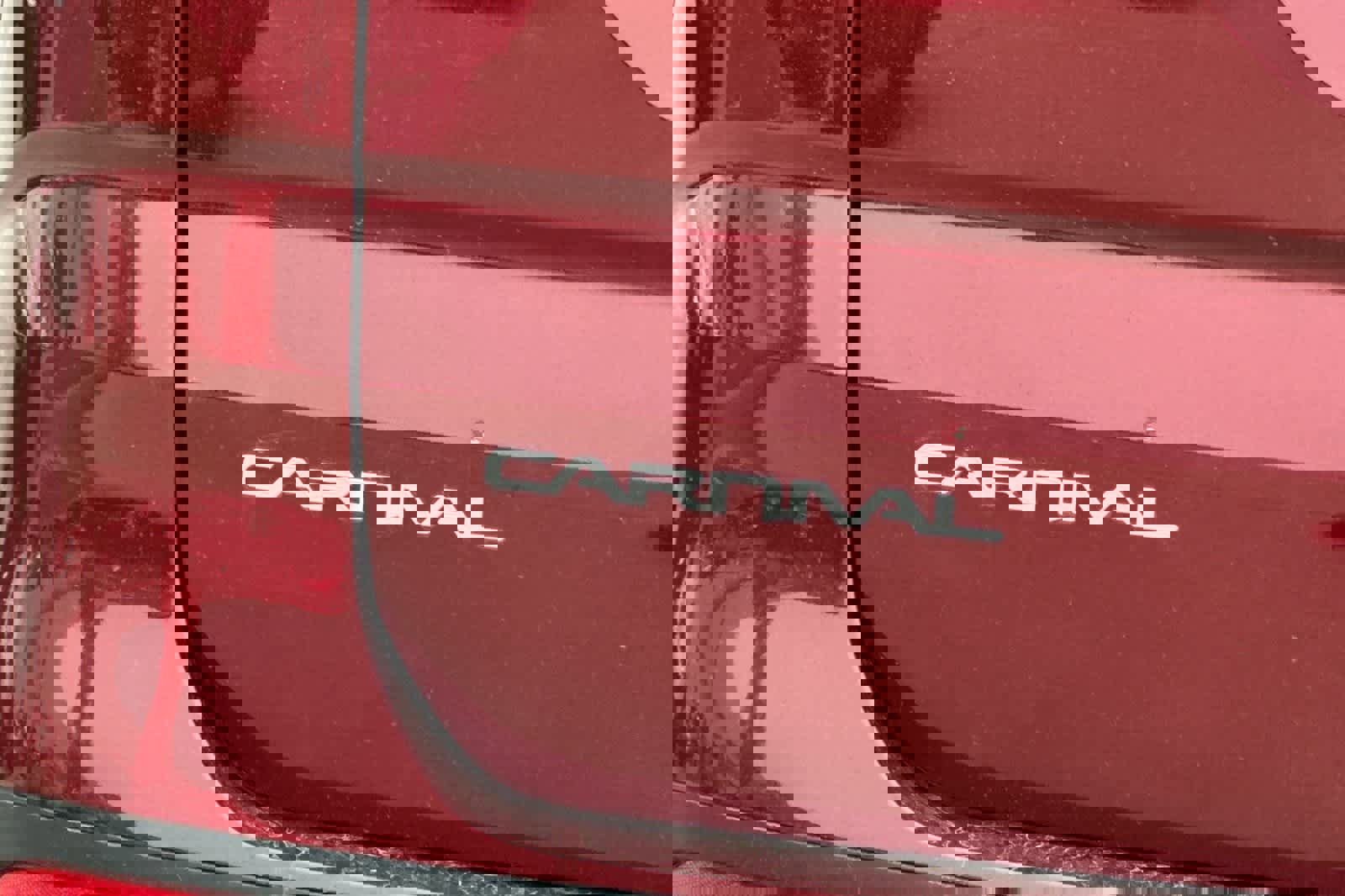 Used 2024 Kia Carnival LX image 15