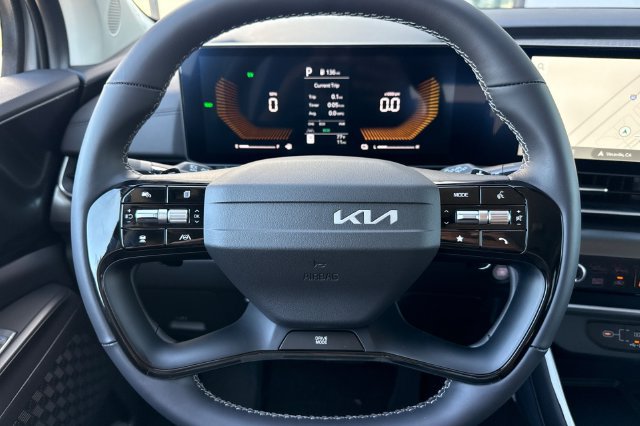 New 2027 Kia Carnival EX w/ Dark Edition Package FWD image 29