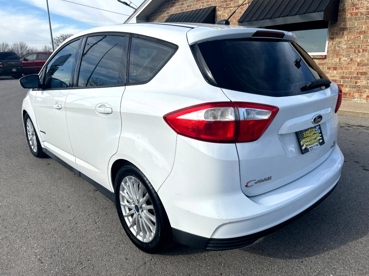 Used 2015 Ford C-MAX SE w/ Cargo Management Package image 9