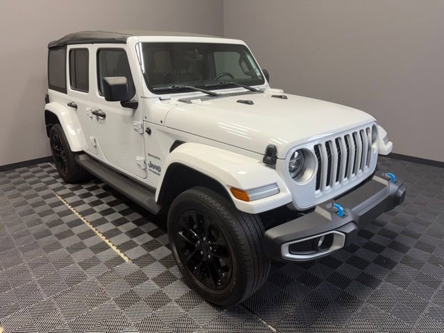Used 2022 Jeep Wrangler Unlimited Sahara image 2