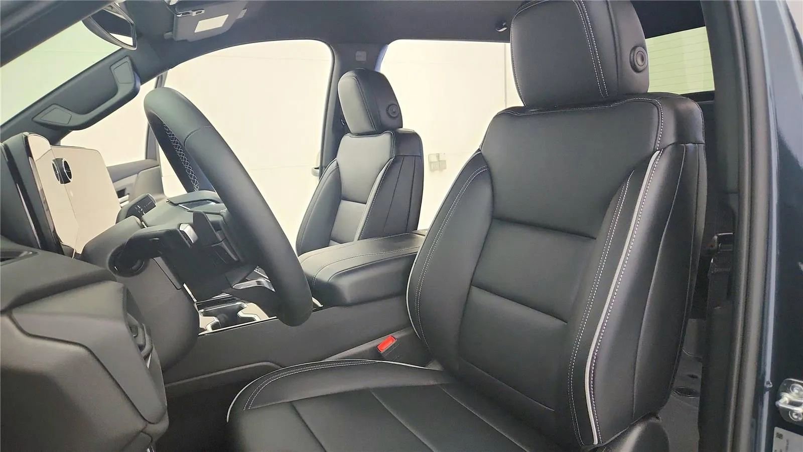 New 2026 Chevrolet Silverado EV LT image 28