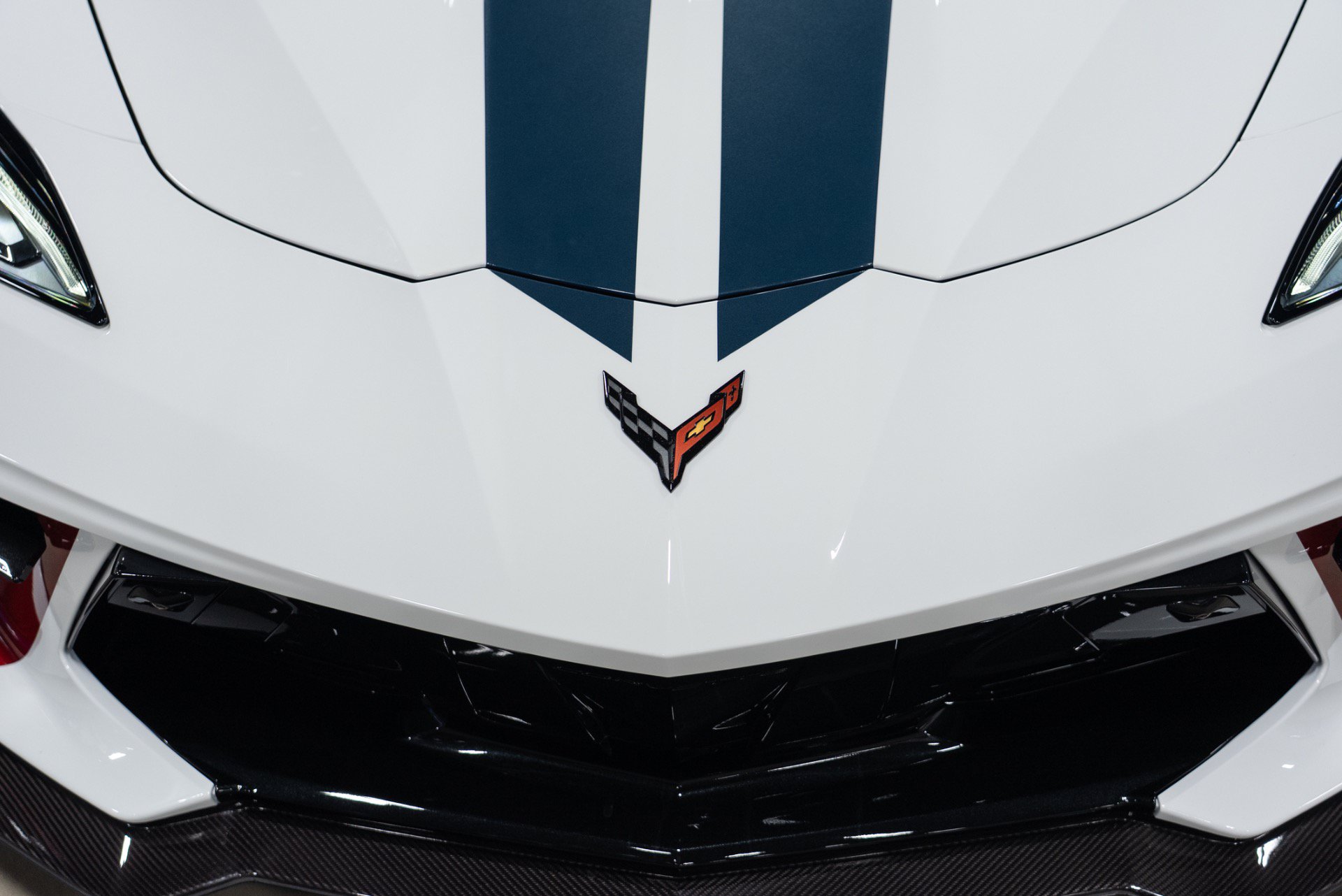 Used 2022 Chevrolet Corvette Stingray Premium Cpe w/ Z51 Performance Package RWD image 11