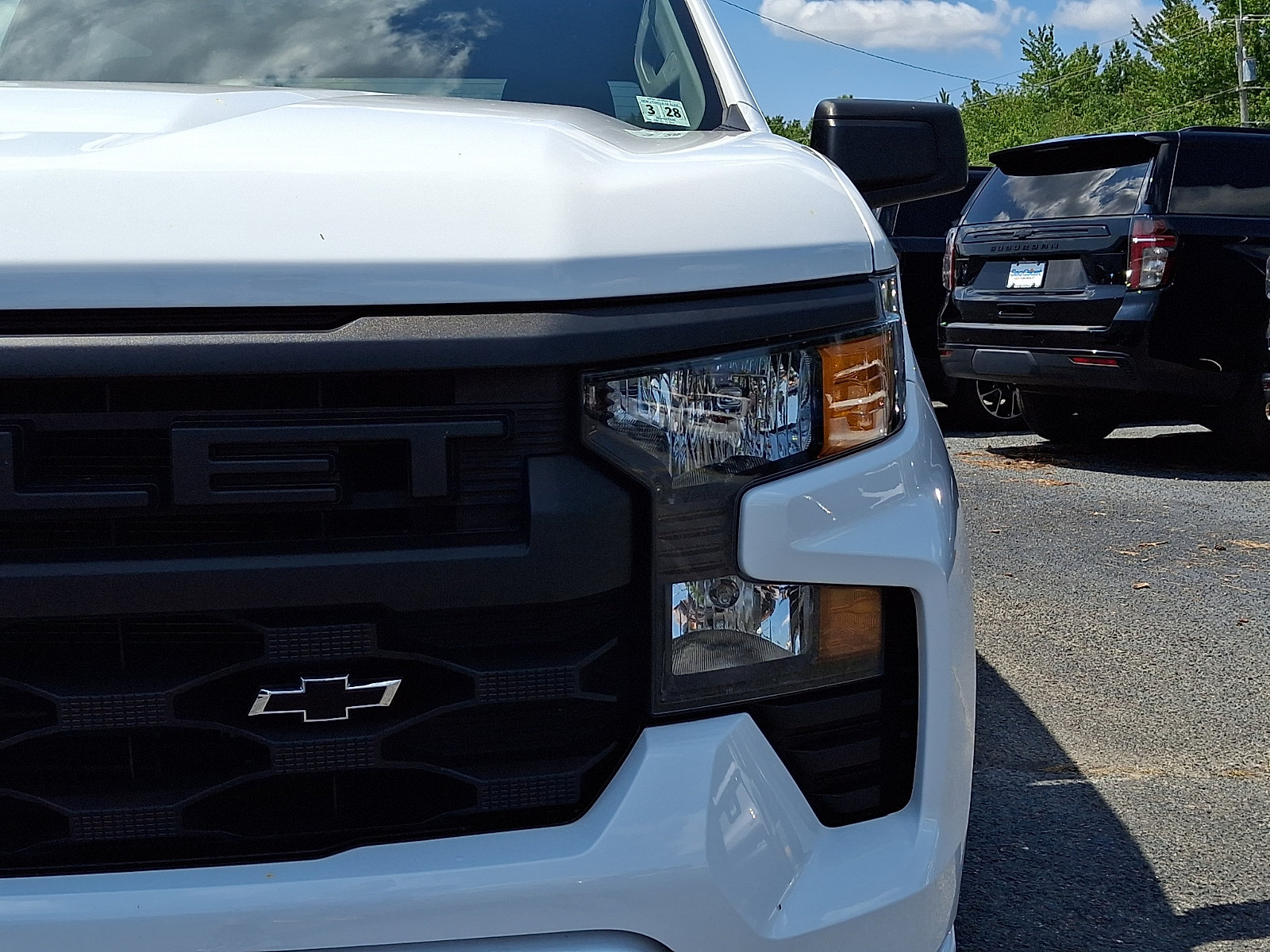 Certified 2023 Chevrolet Silverado 1500 Custom w/ LPO, Dark Essentials Package AWD/4WD image 10