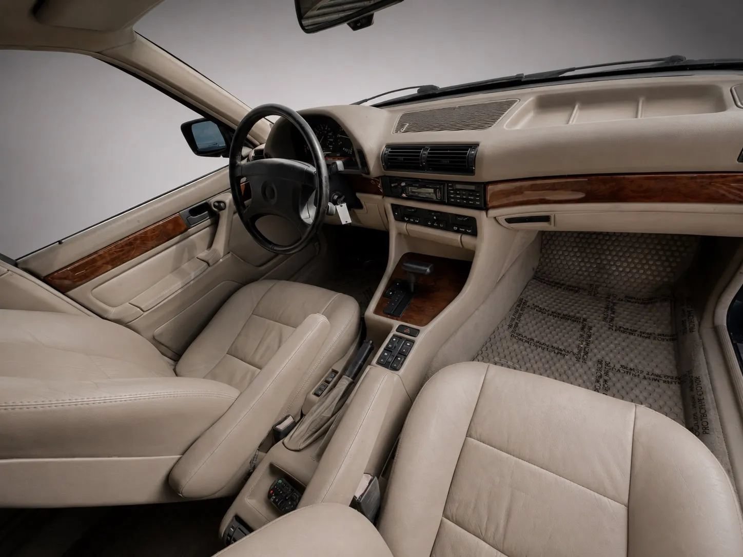 Used 1991 BMW 735iL RWD image 11