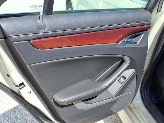 Used 2011 Cadillac CTS Luxury RWD image 14