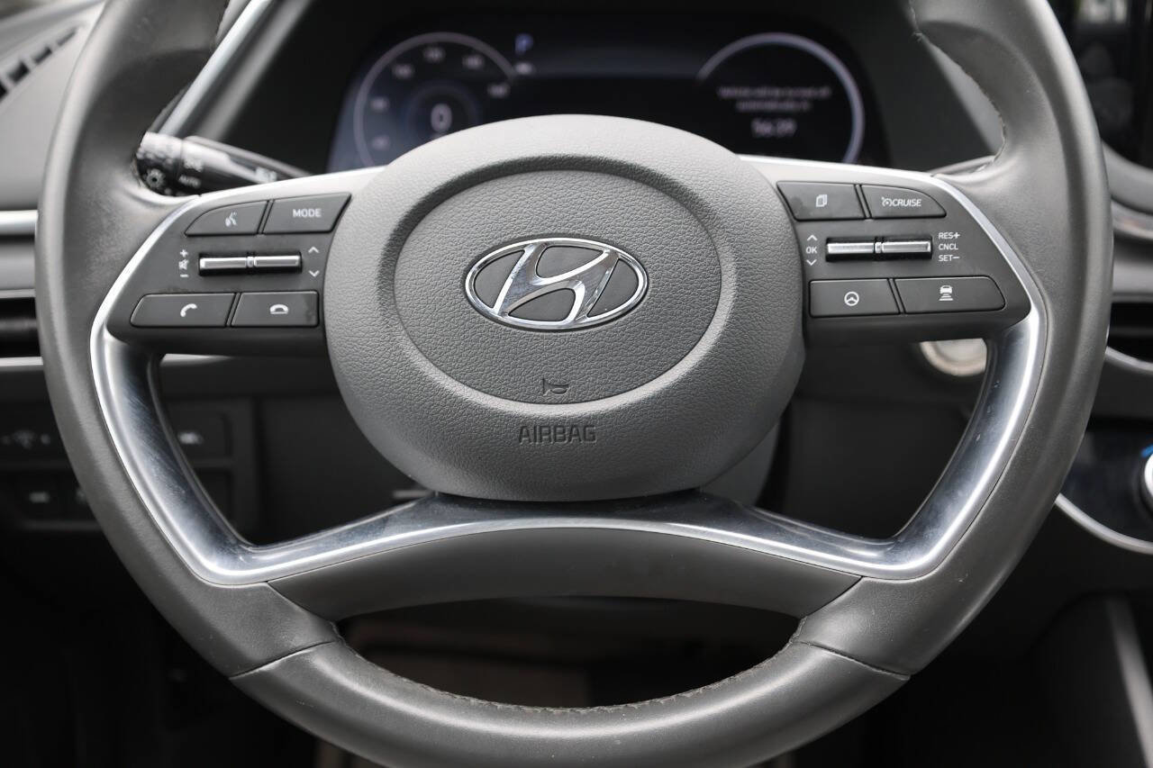 Used 2020 Hyundai Sonata SEL w/ Convenience Package FWD image 18