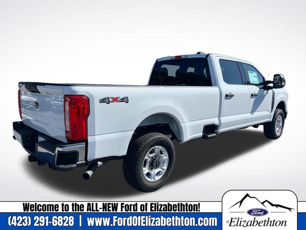 New 2026 Ford F350 4x4 Crew Cab Super Duty image 3