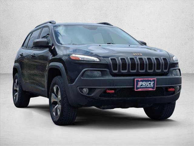 Used 2015 Jeep Cherokee Trailhawk w/ Comfort/Convenience Group AWD/4WD video 3