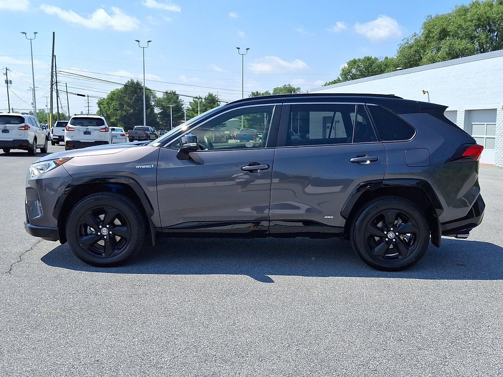 Certified 2021 Toyota RAV4 XSE w/ XSE Grade Weather Package AWD/4WD image 4