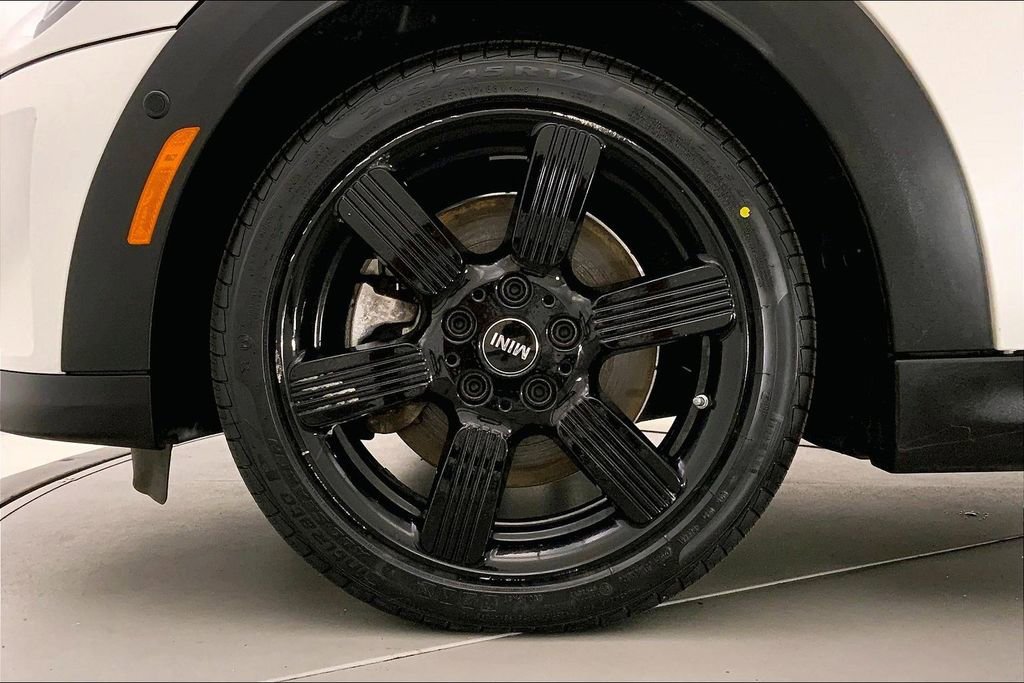 Certified 2023 MINI Cooper S image 8