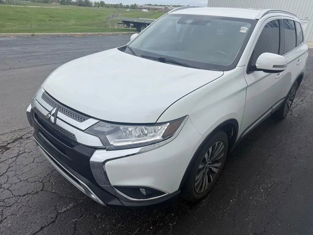 Used 2020 Mitsubishi Outlander SEL AWD/4WD image 4
