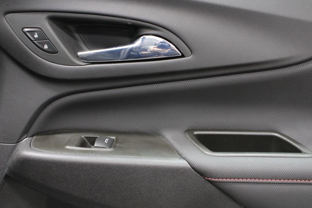 Used 2024 Chevrolet Equinox RS w/ RS Leather Package image 60