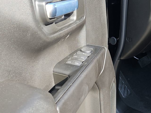 New 2026 Chevrolet Silverado 1500 Custom AWD/4WD image 15