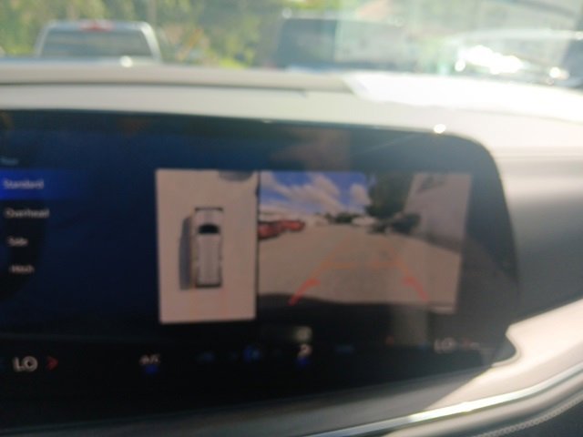 New 2025 Chevrolet Suburban LS image 34