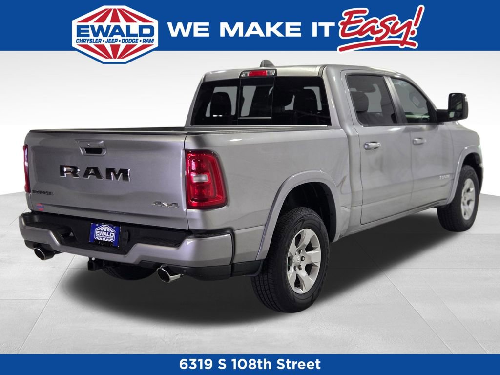New 2026 RAM 1500 4x4 Crew Cab image 3