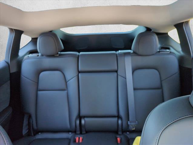 Used 2024 Tesla Model Y Long Range AWD/4WD image 13