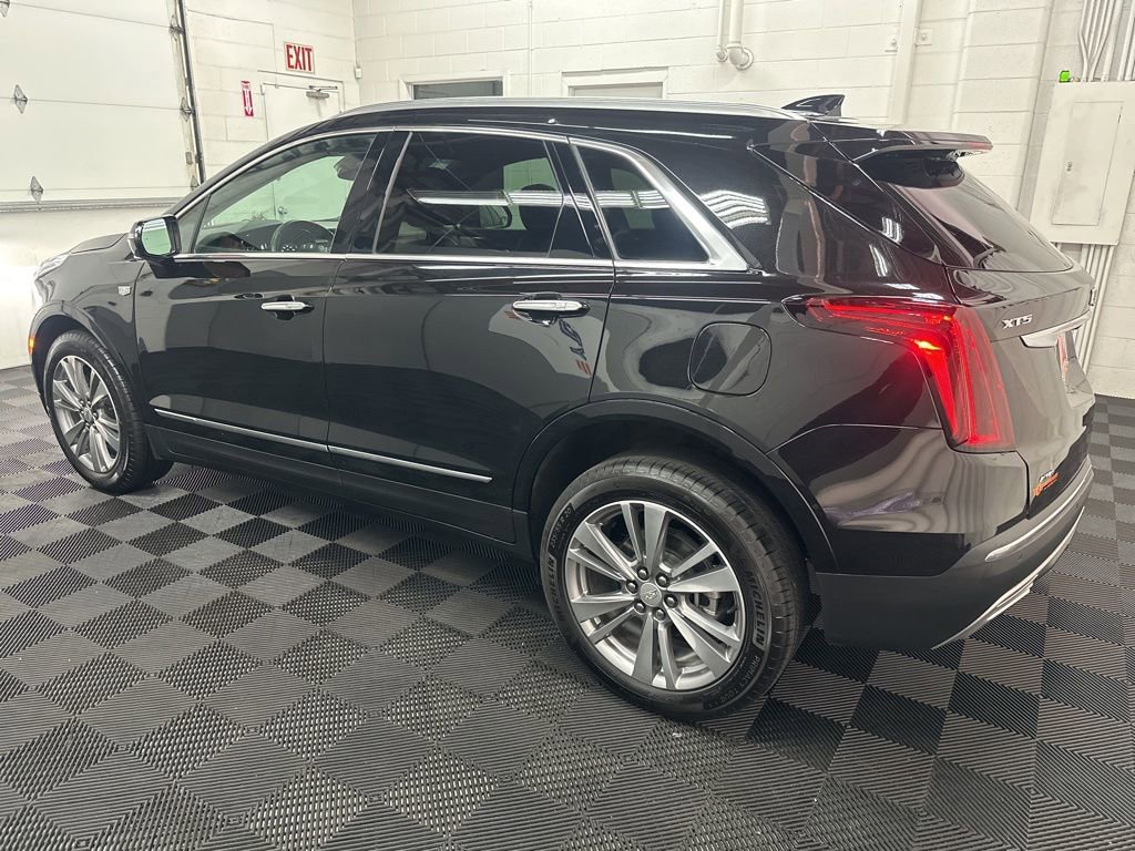 Used 2024 Cadillac XT5 Premium Luxury AWD/4WD image 7