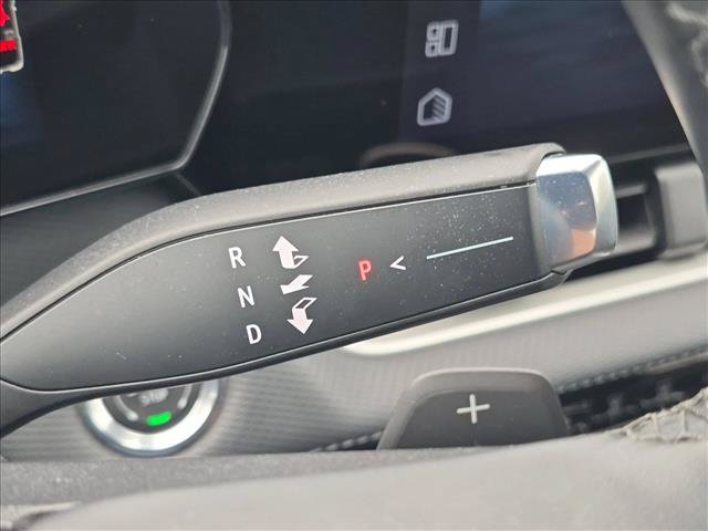 Used 2026 Chevrolet Equinox LT AWD/4WD image 11