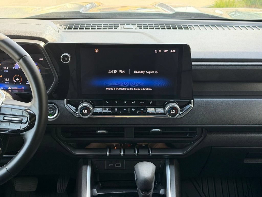 Used 2026 Chevrolet Colorado Trail Boss AWD/4WD image 16