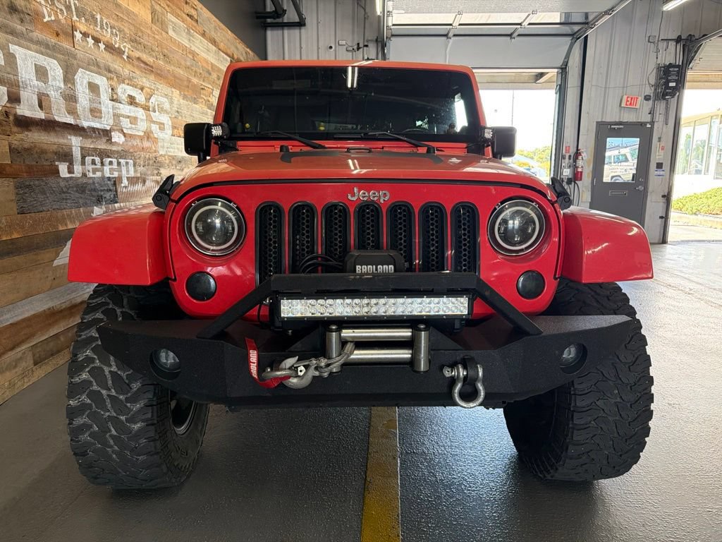 Used 2013 Jeep Wrangler Unlimited Sahara w/ Dual Top Group AWD/4WD image 4