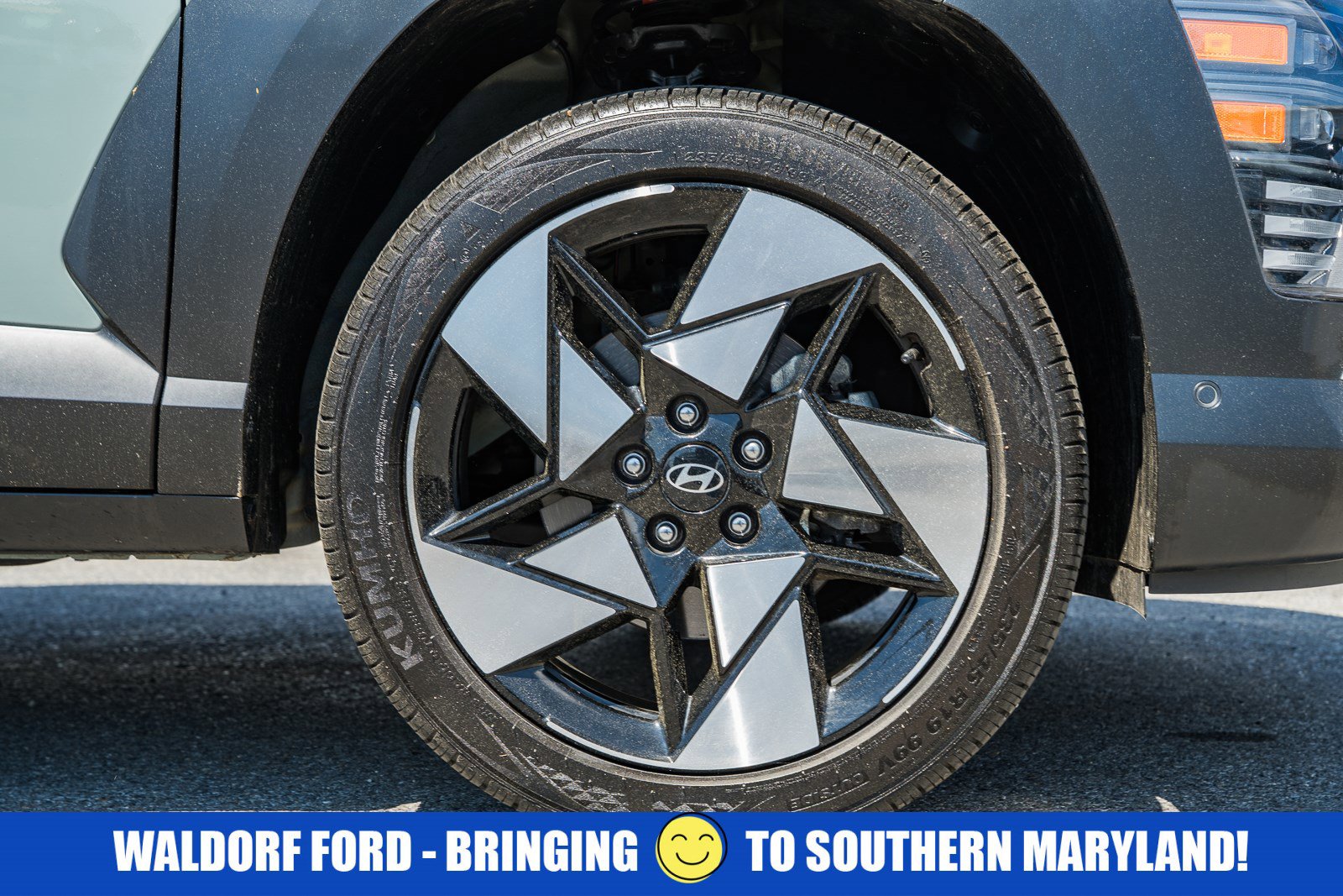 Used 2024 Hyundai Kona Limited AWD/4WD image 20