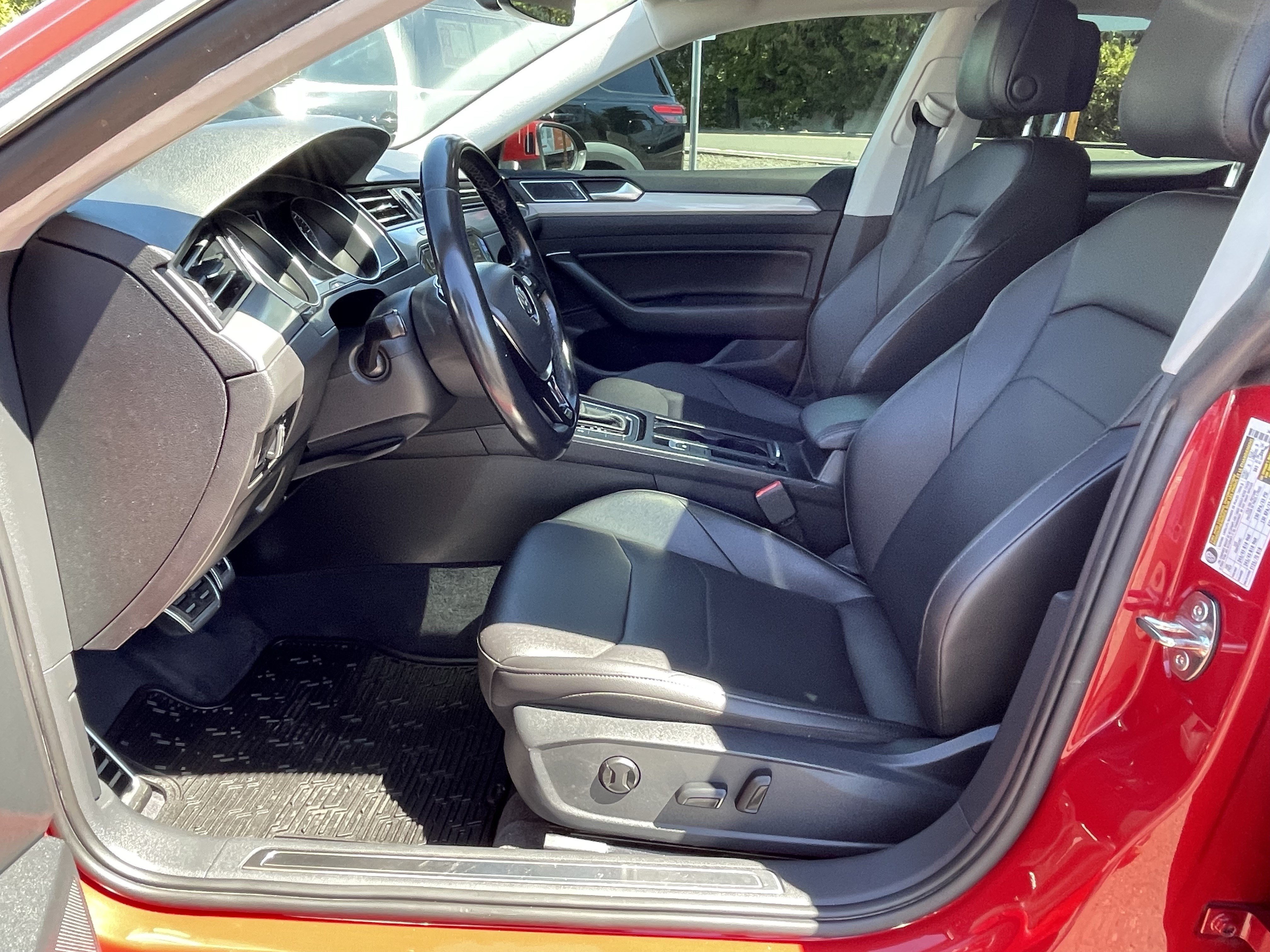 Used 2019 Volkswagen Arteon SE AWD/4WD image 11