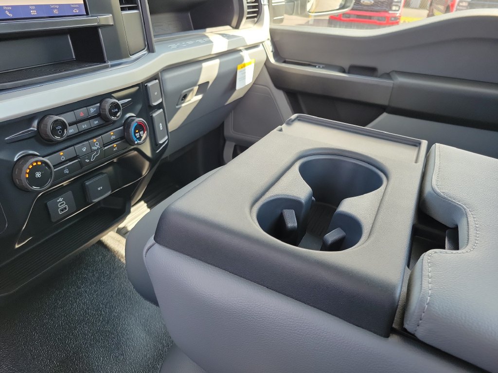 New 2026 Ford F350 XL w/ FX4 Off-Road Package AWD/4WD image 30