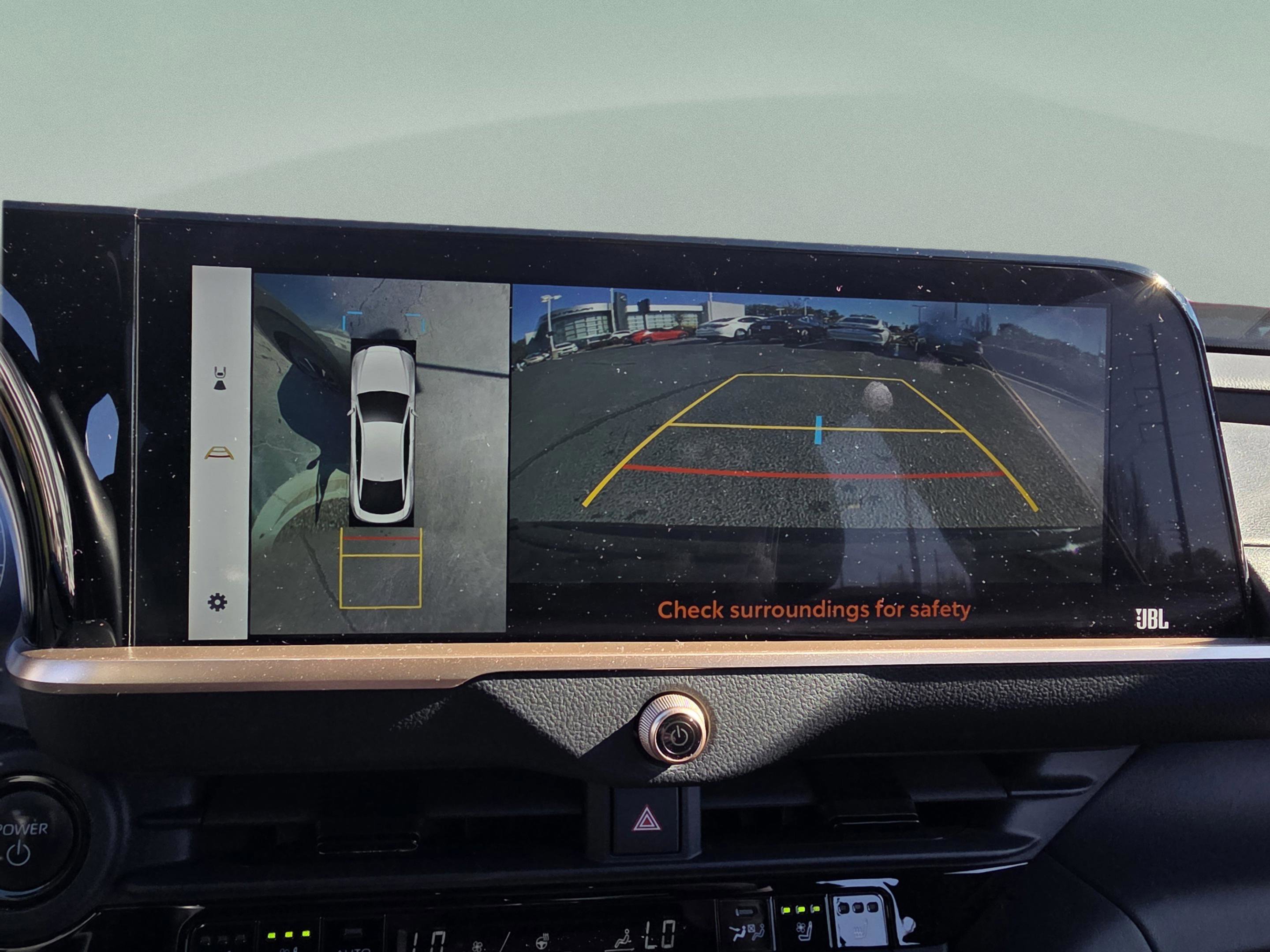 Used 2023 Toyota Crown Platinum image 17