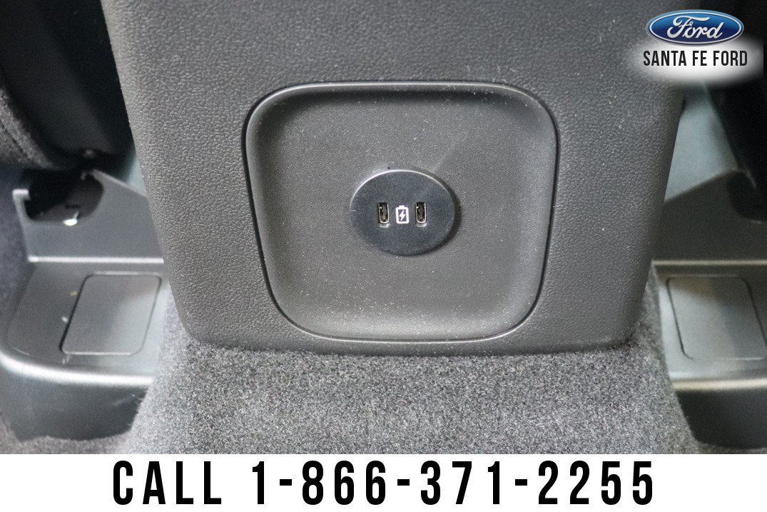 New 2023 Ford Escape SE image 24