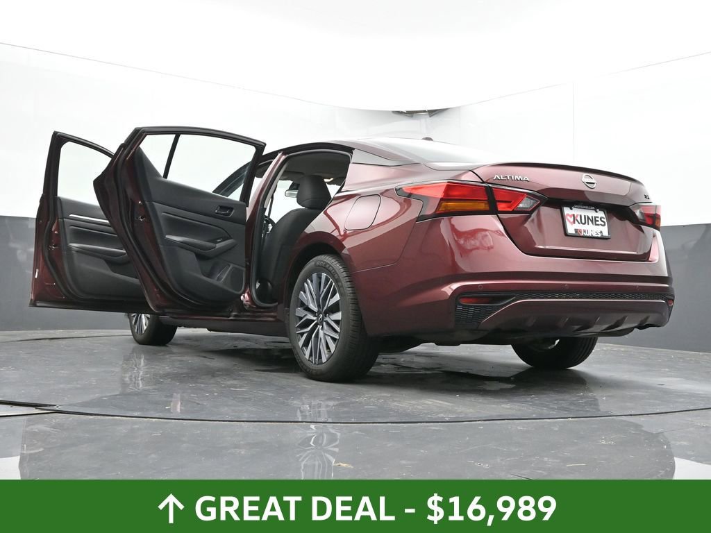 Used 2023 Nissan Altima 2.5 SV image 73