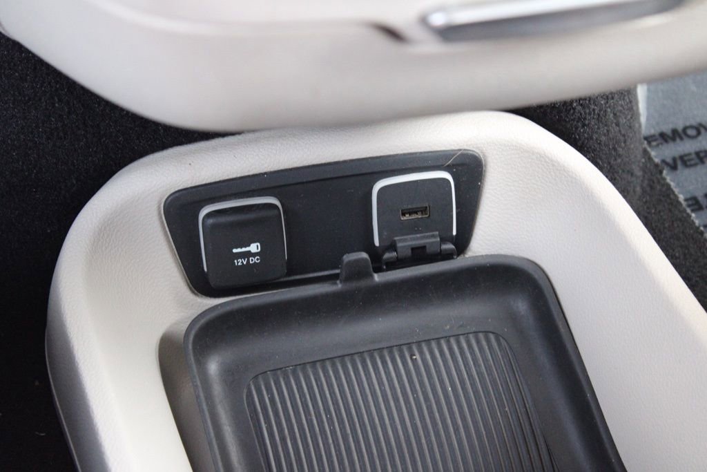 Used 2019 Chrysler Pacifica Touring-L image 45