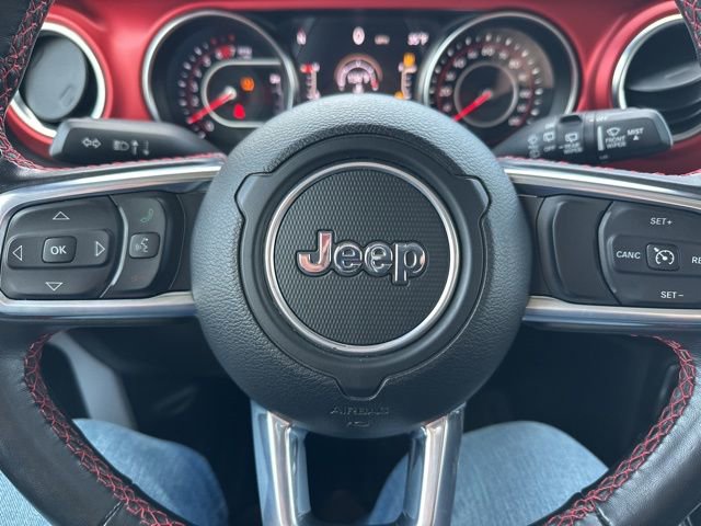 Used 2022 Jeep Wrangler Unlimited Rubicon w/ Cold Weather Group image 16