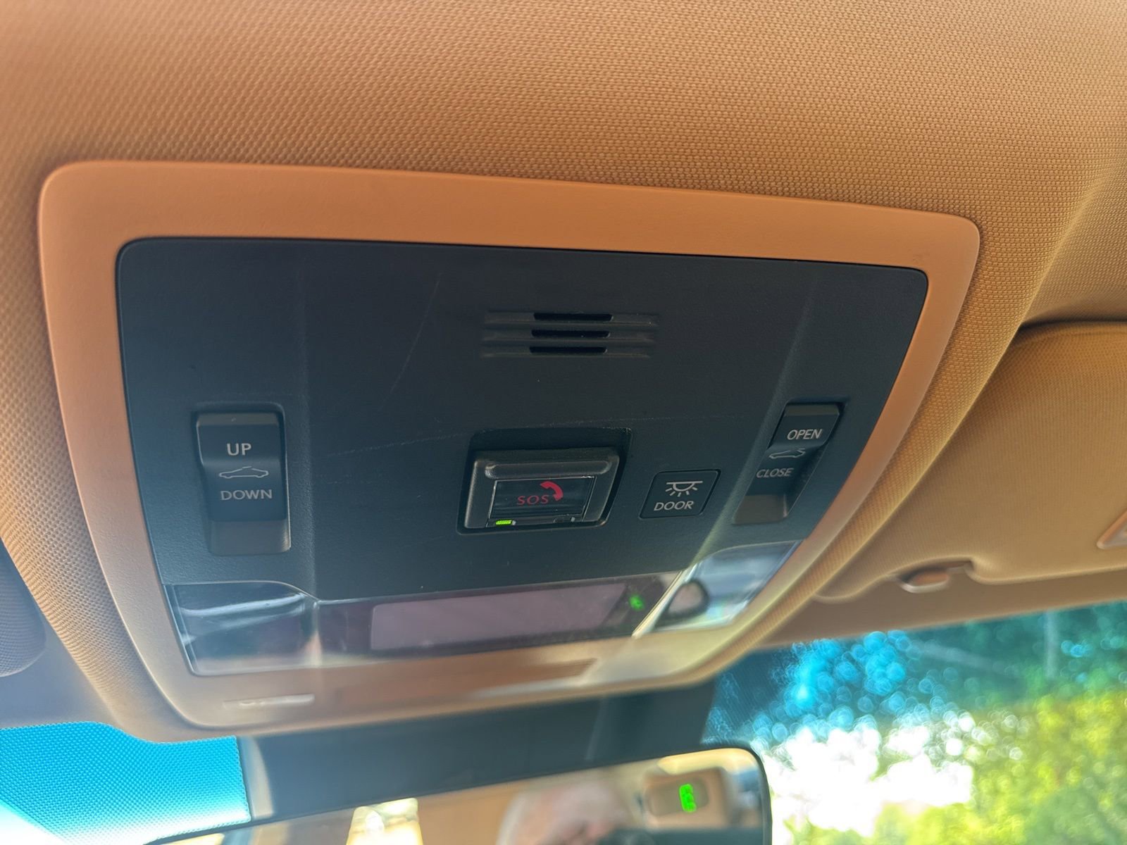 Used 2022 Lexus ES 350 w/ Premium Package image 18