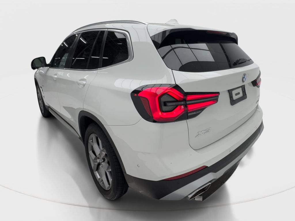 Used 2024 BMW X3 sDrive30i w/ Convenience Package RWD image 10