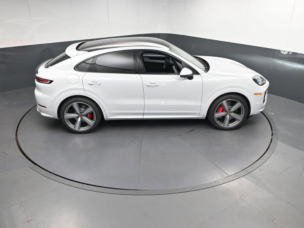 Certified 2026 Porsche Cayenne S AWD/4WD image 38