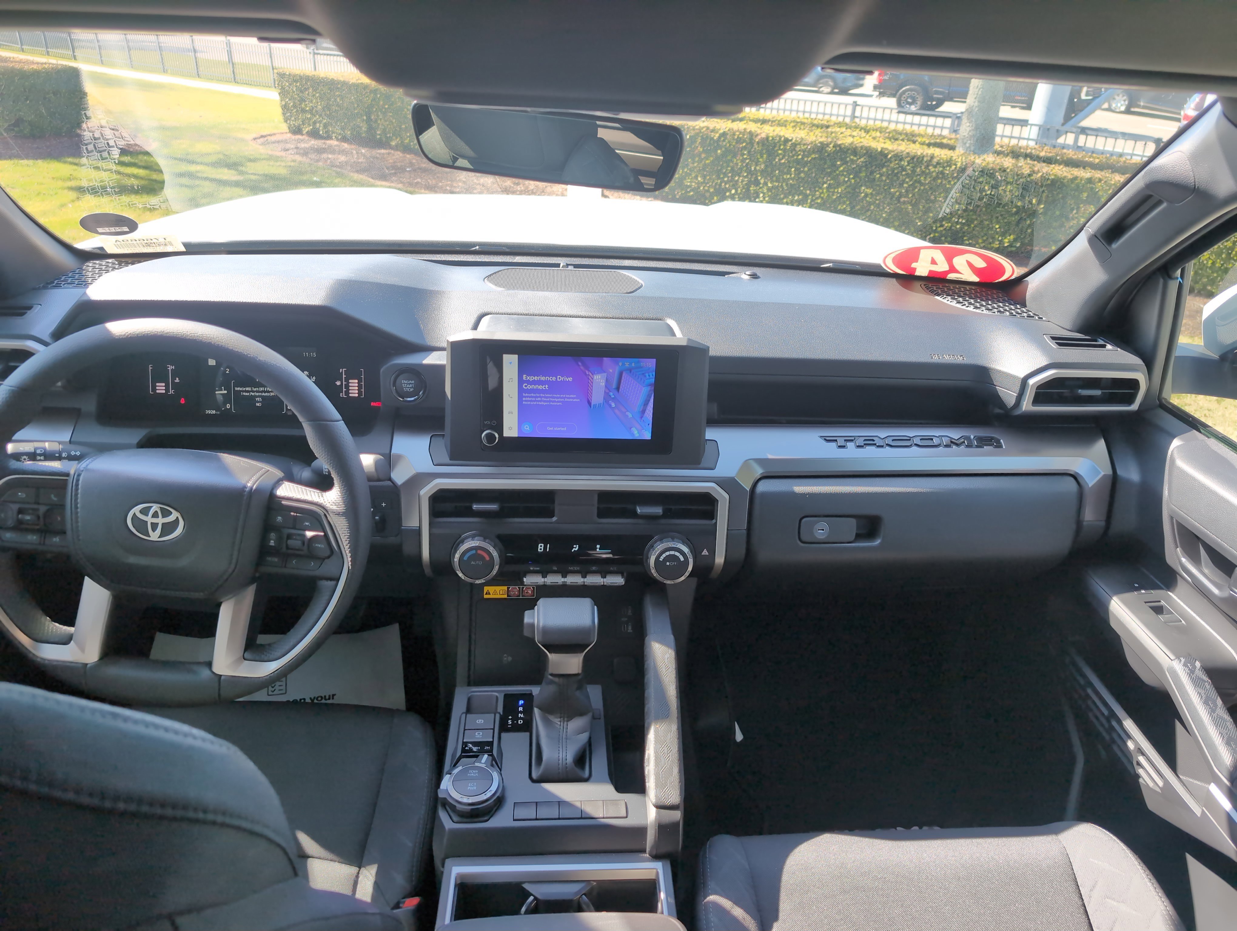 Certified 2024 Toyota Tacoma SR5 AWD/4WD image 28