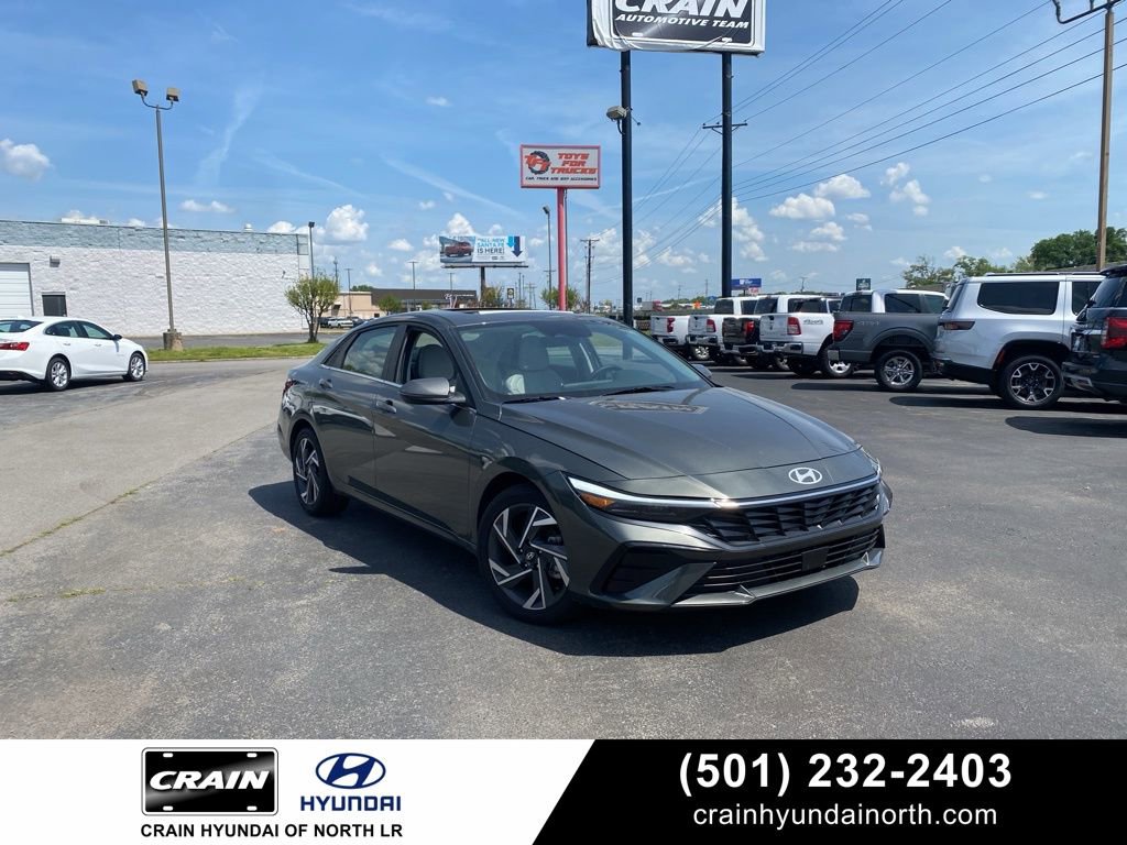 Used 2025 Hyundai Elantra Limited FWD video 1