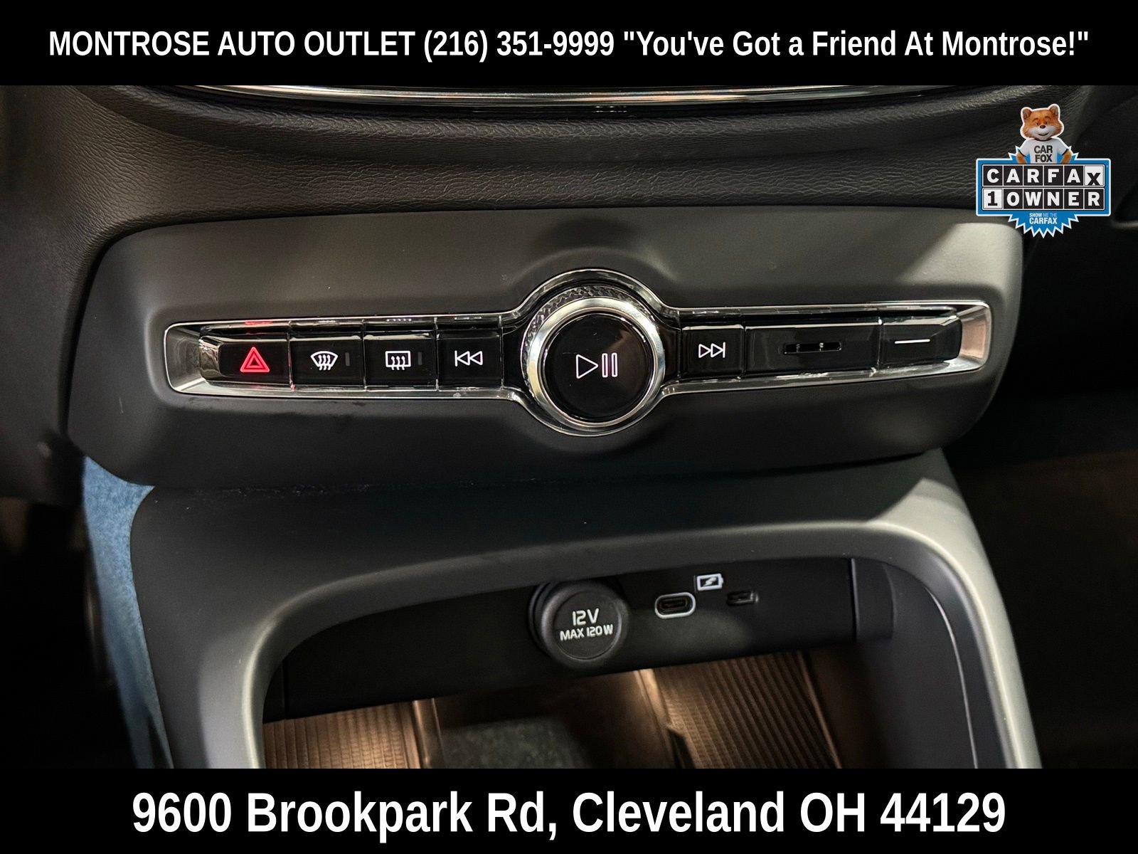 Used 2023 Volvo C40 P8 Recharge Ultimate image 26