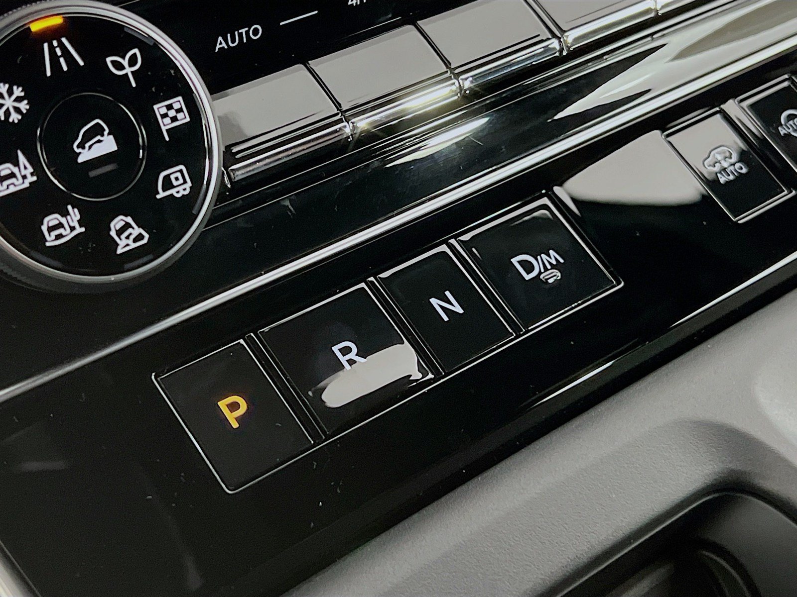 New 2026 Nissan Armada PRO-4X AWD/4WD image 12