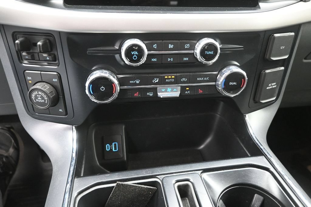 Used 2022 Ford F150 XLT w/ Equipment Group 302A High AWD/4WD image 9