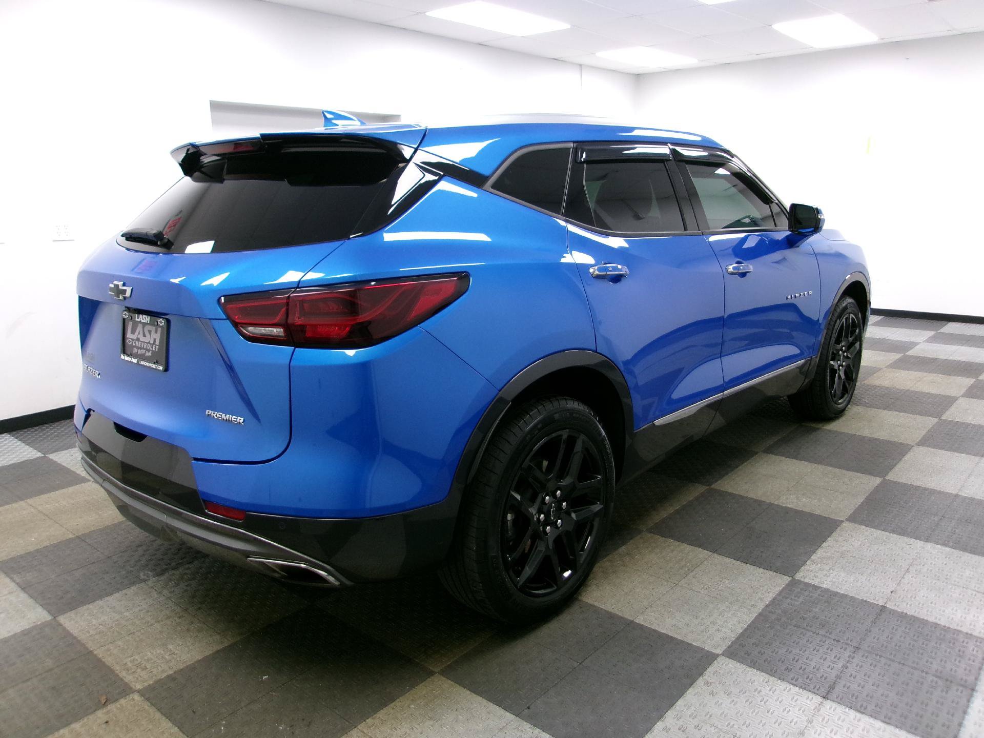 Used 2024 Chevrolet Blazer Premier w/ Driver Confidence II Package FWD image 13