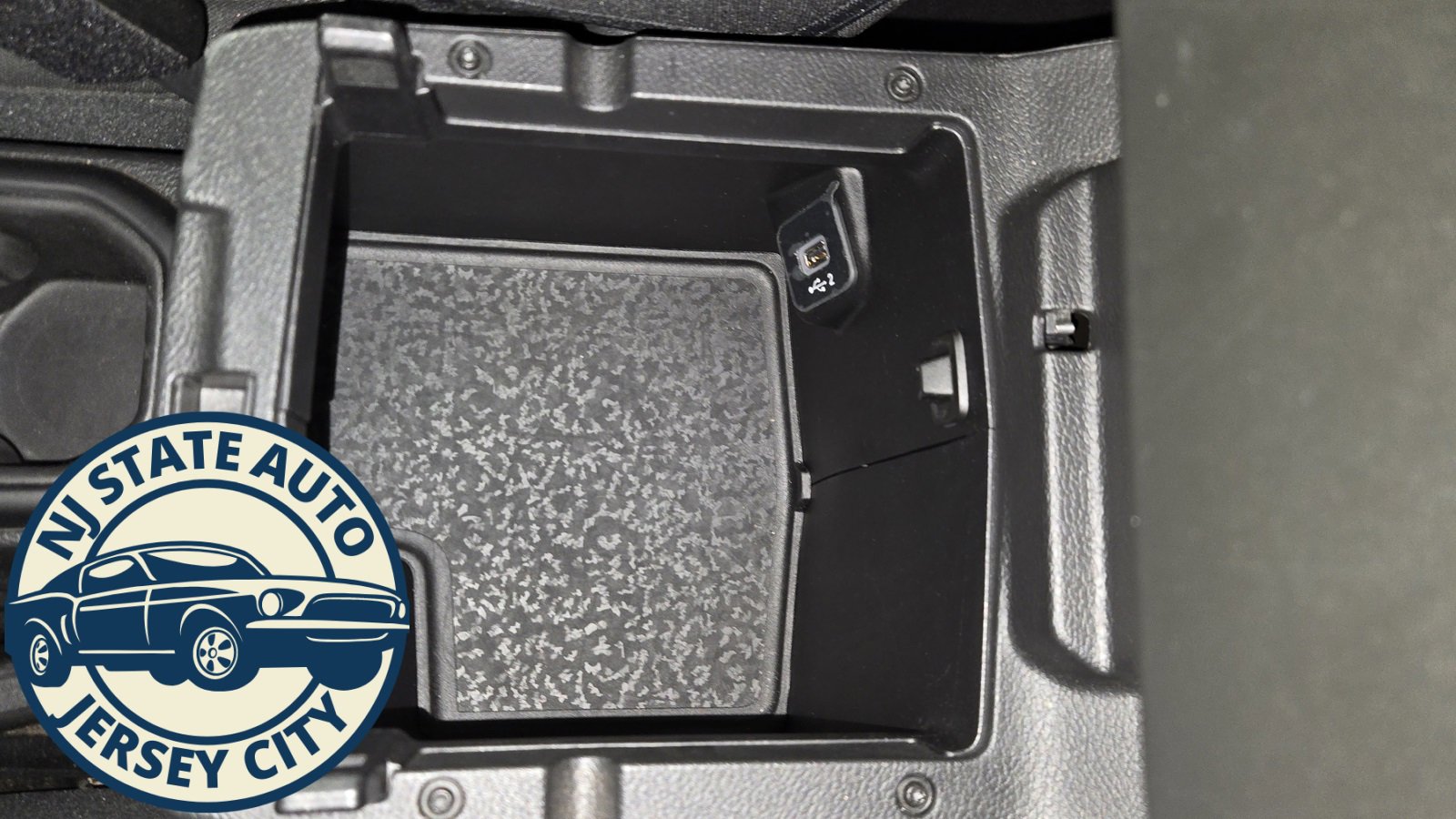 Used 2023 Jeep Gladiator Overland image 17