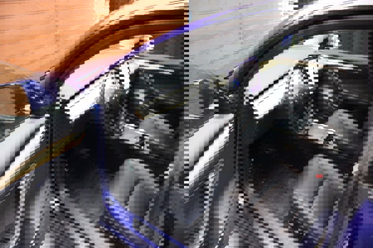 Used 2022 Tesla Model 3 Standard Range image 22