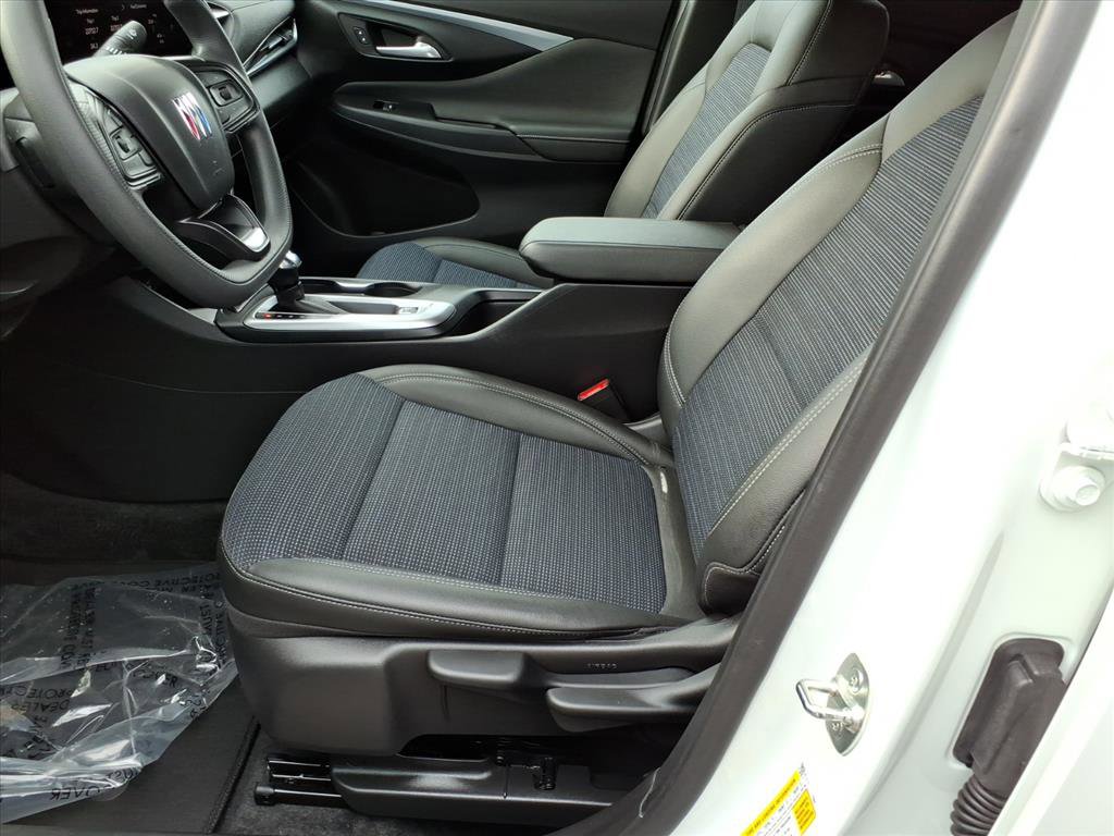 Used 2024 Buick Envista Preferred image 14