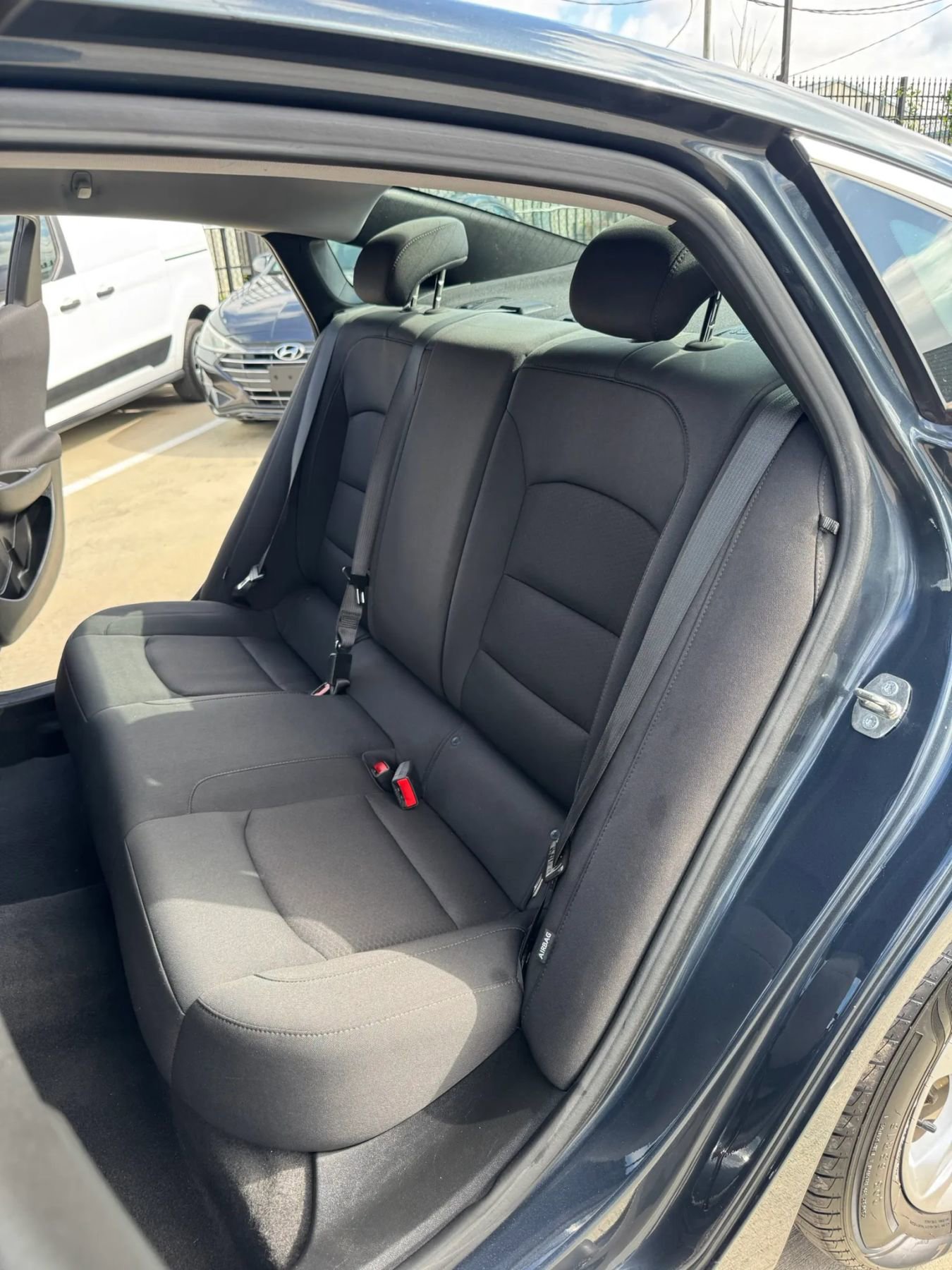 Used 2020 Chevrolet Malibu LS image 28