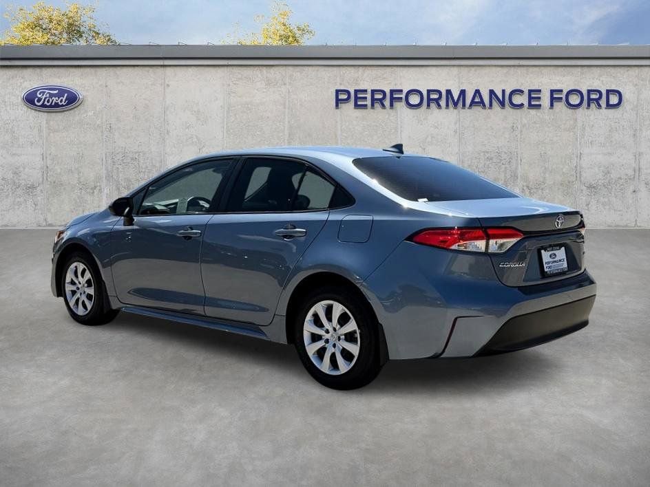 Used 2026 Toyota Corolla LE FWD image 11