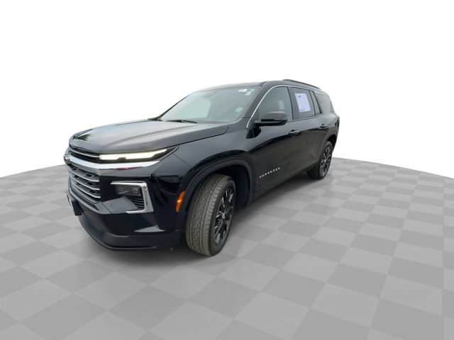 Certified 2025 Chevrolet Traverse LT w/ Sun and Wheel Package AWD/4WD image 4