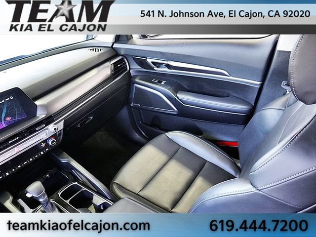 Certified 2024 Kia Telluride LX FWD image 23